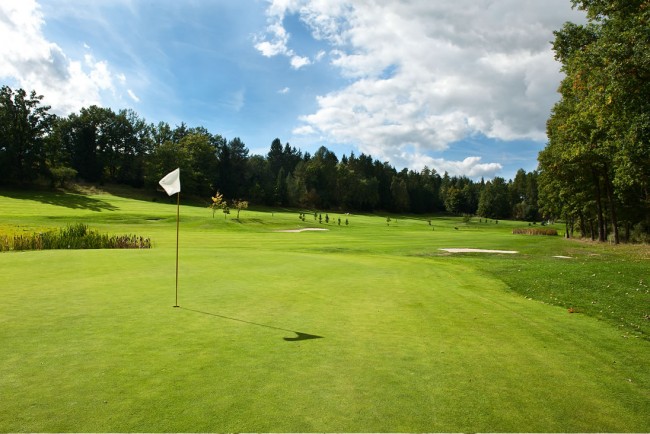 Golf im Salzburgerland © Shutterstock
